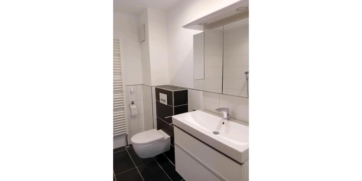 Etagenwohnung Langenselbold - 3 Zimmer, 85 m&sup2;, 1.000&euro; | Angebot:26237999