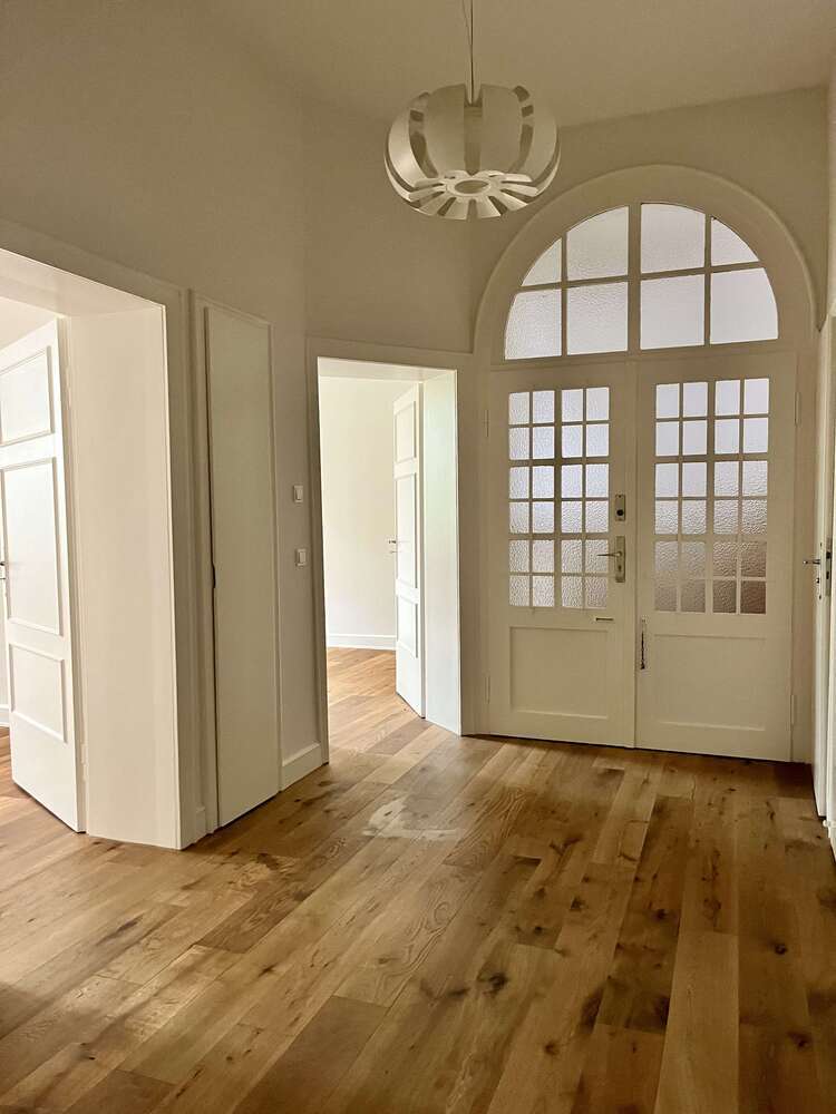 Wohnung zum Mieten in Frankfurt 3.500 € 130 m²