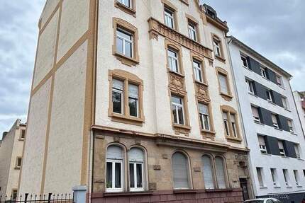 WG-Wohnung mit 4 Zimmern & 109 m² - Zentrale Lage in Offenbach am Main 4 zimmer