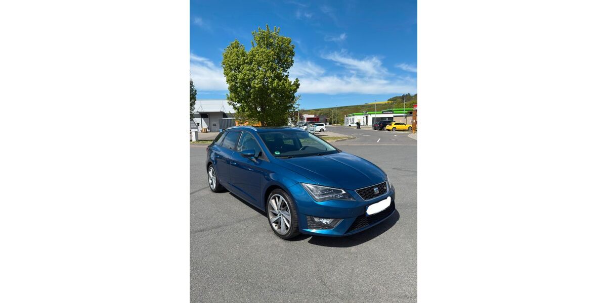 Seat Leon 200.700 km 8.900 &euro; Offenbach 63071