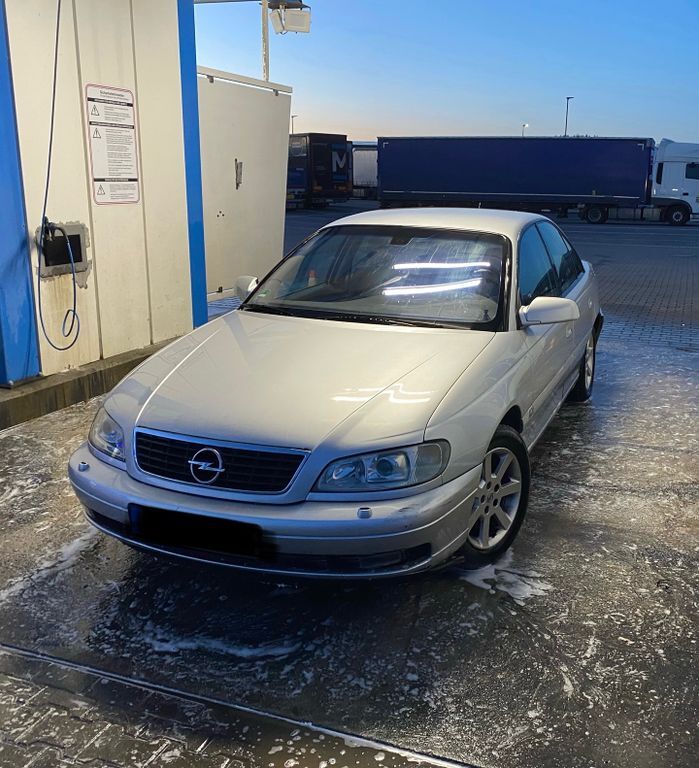 Opel Omega 295.000 km 2.500 € Hammersbach 63546