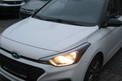 Hyundai i20 149.588 km 9.990 &euro; Darmstadt 64293