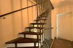 TOWNHOUSE WITH GARDEN! Partially furnished house for small families in Offenbach-Lauterborn