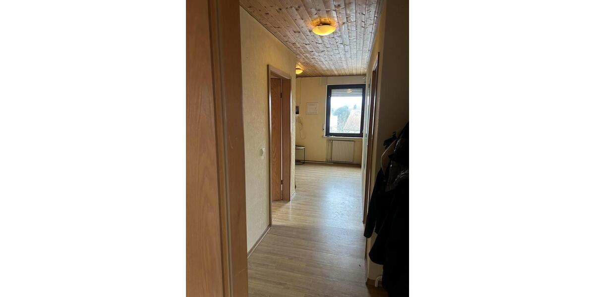 2,5 Zimmer DG Wohnung 2.5 zimmer