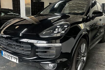 Porsche Cayenne 99.950 km 57.000 € Neu-Isenburg 63263