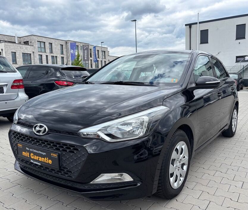 i20