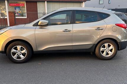 Hyundai ix35 147.729 km 7.200 € Friedrichsdorf 61381