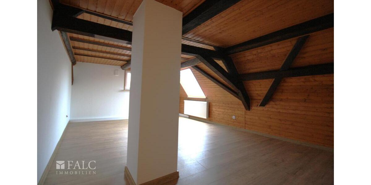 Etagenwohnung Rosbach vor der Höhe - 3 Zimmer, 109 m&sup2;, 1.250&euro; | Angebot:25054647