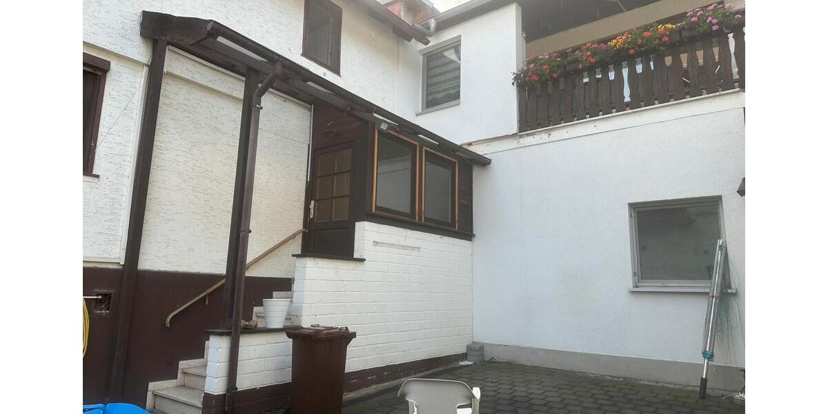 Mehrfamilienhaus, Wohnhaus Hanau Kesselstadt - 7 Zimmer, 160 m&sup2;, 365.000&euro; | Angebot:26918817