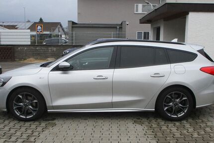 Ford Focus 86.058 km 13.799 &euro; Babenhausen 64832