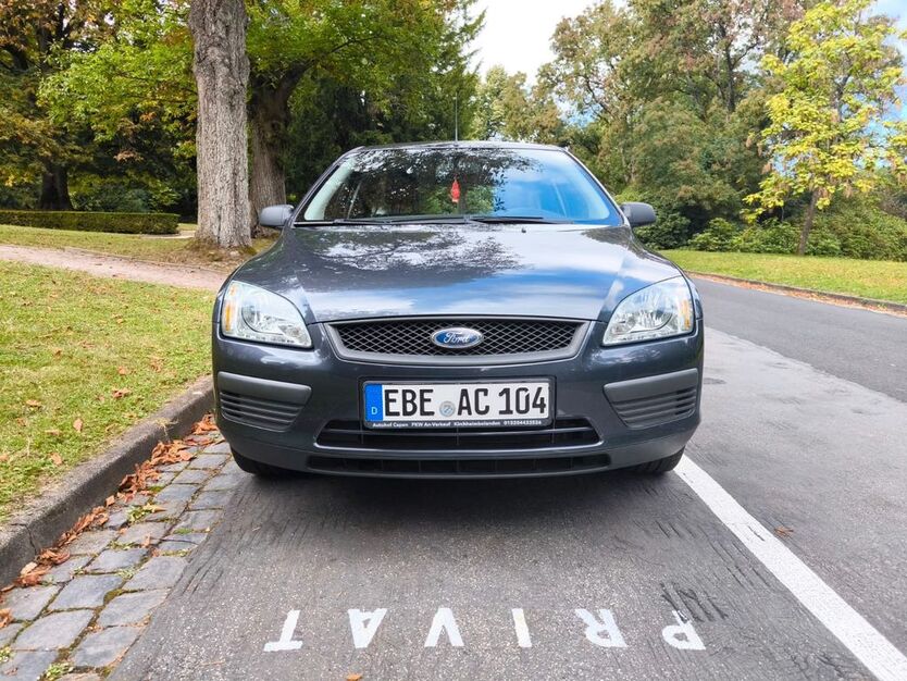 Ford Focus 229.000 km 2.400 € Oberursel 61440
