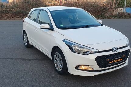 Hyundai i20 82.000 km 7.300 &euro; Frankfurt am Main 60386