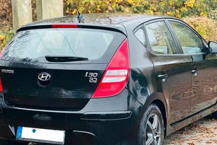 Hyundai i30 111.100 km 5.599 &euro; Kriftel 65830