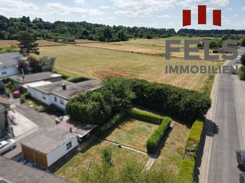 Grundstück zu verkaufen in Dietzenbach 435.000 € 552 m²