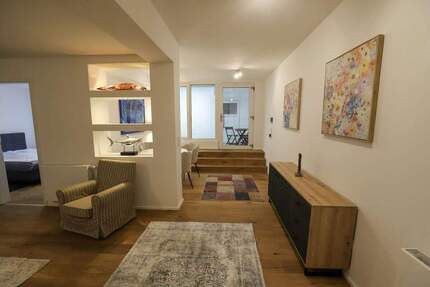 Wohnung Darmstadt Kranichstein - 3 Zimmer, 90 m&sup2;, 1.750&euro; | Angebot:25743336