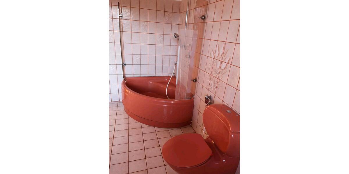 Etagenwohnung Karben - 4 Zimmer, 120 m&sup2;, 1.500&euro; | Angebot:26270783