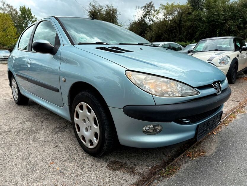 Peugeot 206 127.987 km 1.900 € Roßdorf 64380