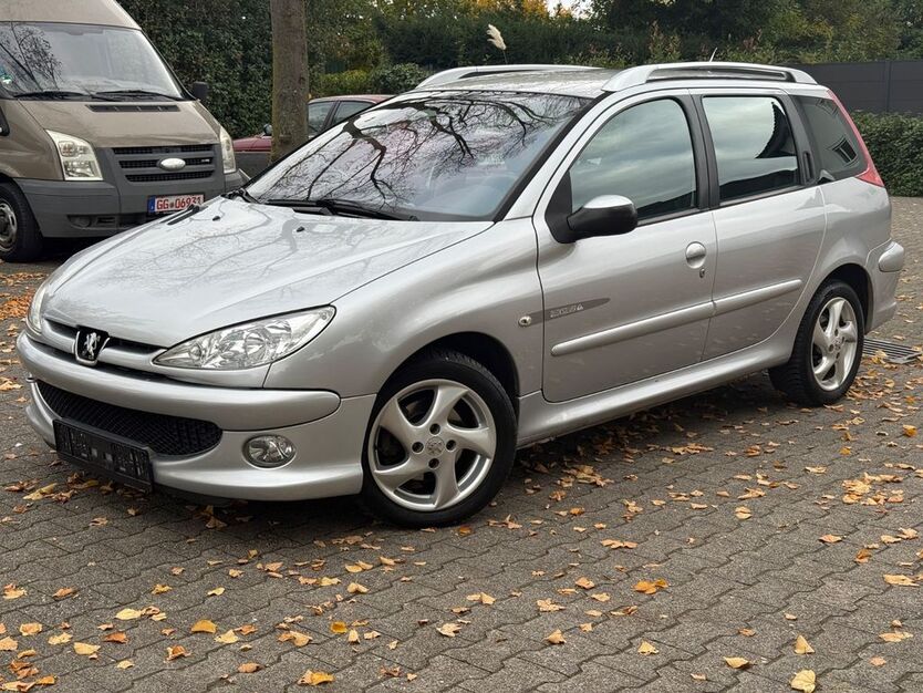 Peugeot 206 150.000 km 2.880 € Rüsselsheim 65428