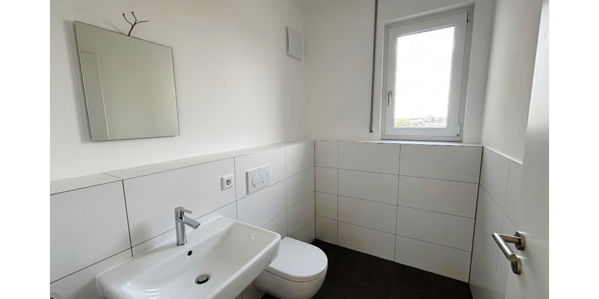 Helligkeit & Eichenholz: Barrierefreie 3-Zimmer-Wohnung mit West-Dachterrasse & Fernblick. - 3- Darmstadt Darmstadt/Vororte | Angebot:26221652