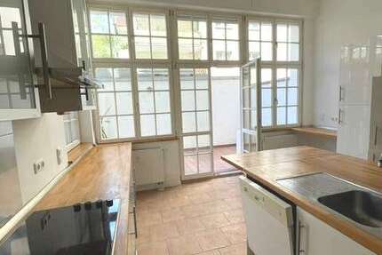 Wohnung Frankfurt Innenstadt 2 - 2 Zimmer, 115 m&sup2;, 2.590&euro; | Angebot:27121263