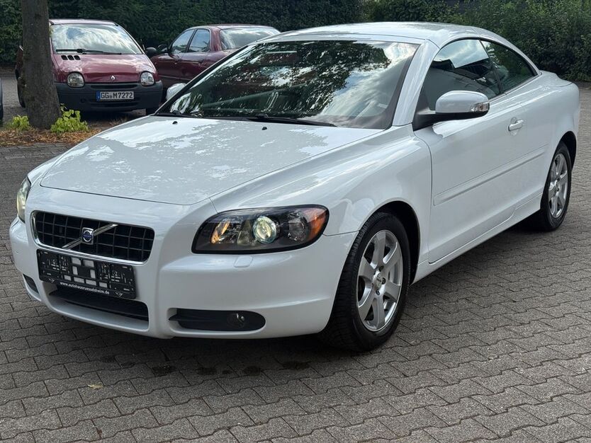 Volvo C70 135.000 km 8.999 € Rüsselsheim 65428