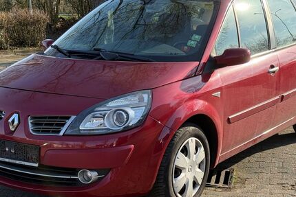 Renault Scenic 225.566 km 2.499 &euro; Rüsselsheim 65428