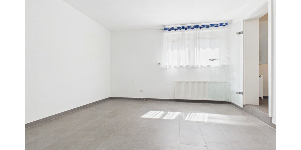 Einzigartiger Atrium-Bungalow in Maintal-Bischofsheim mit EBK, Traumgarten und Garage - Bungalow Maintal / Bischofsheim Bischofsheim | Angebot:26110603