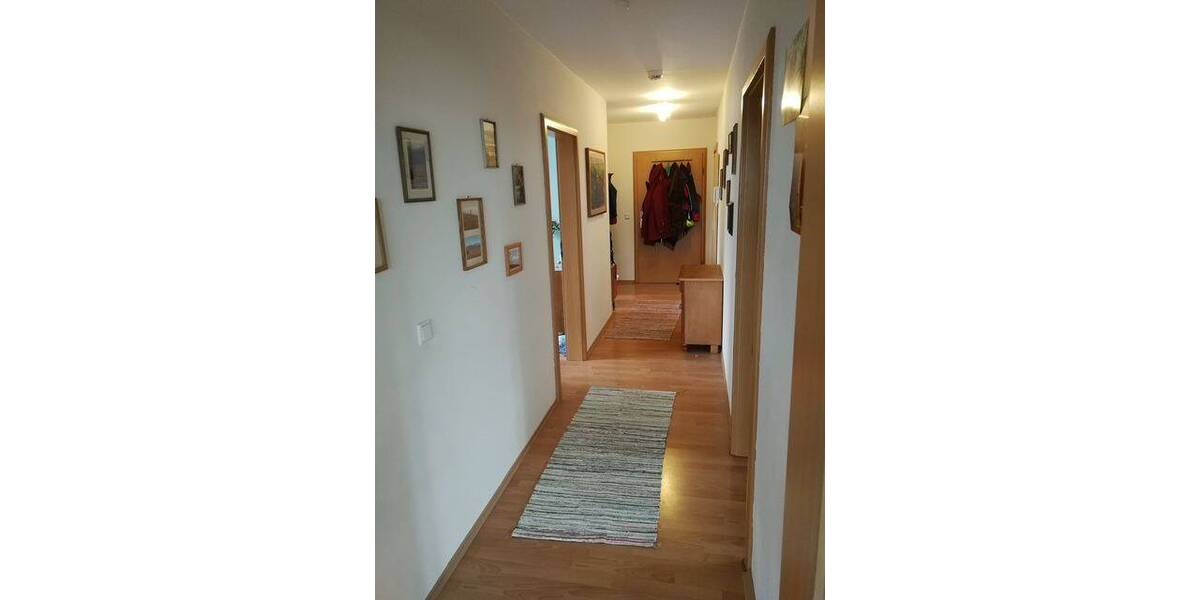 Etagenwohnung Darmstadt Bessungen - 4 Zimmer, 98 m&sup2;, 1.300&euro; | Angebot:26161949