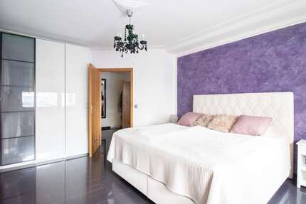 Haus Oberursel - 6 Zimmer, 172 m&sup2;, 925.000&euro; | Angebot:26858333
