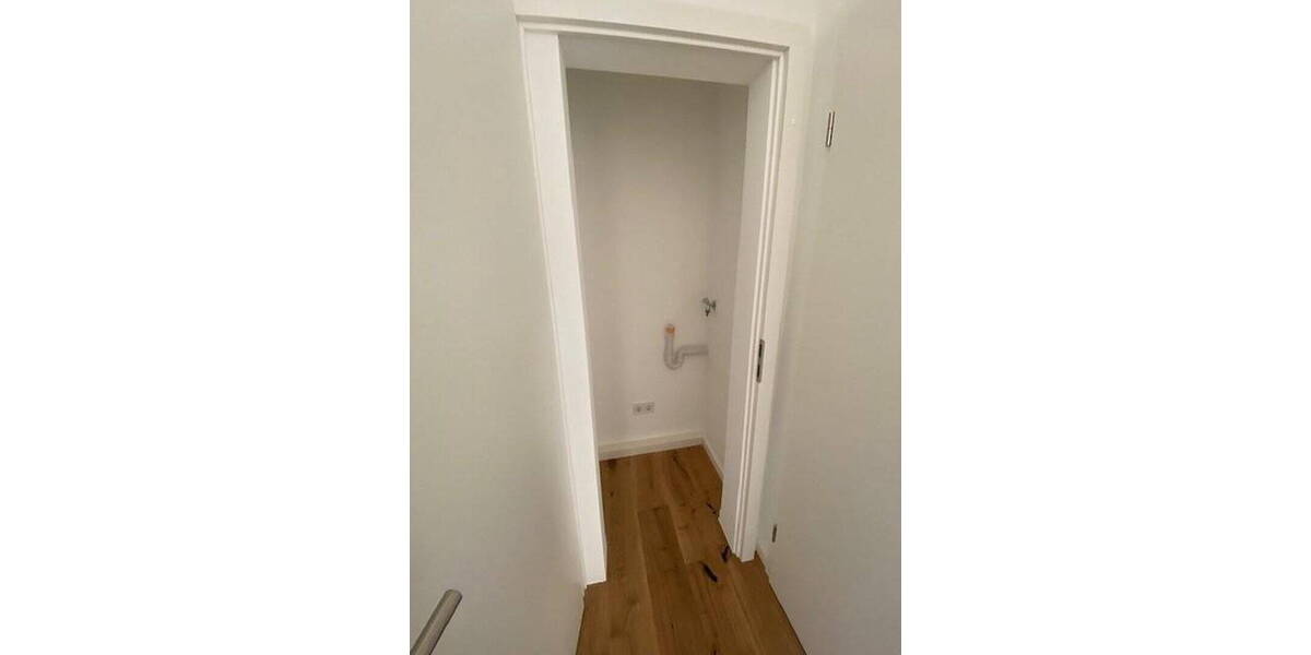 Etagenwohnung Offenbach Offenbach am Main - 2 Zimmer, 55 m&sup2;, 1.100&euro; | Angebot:26376902