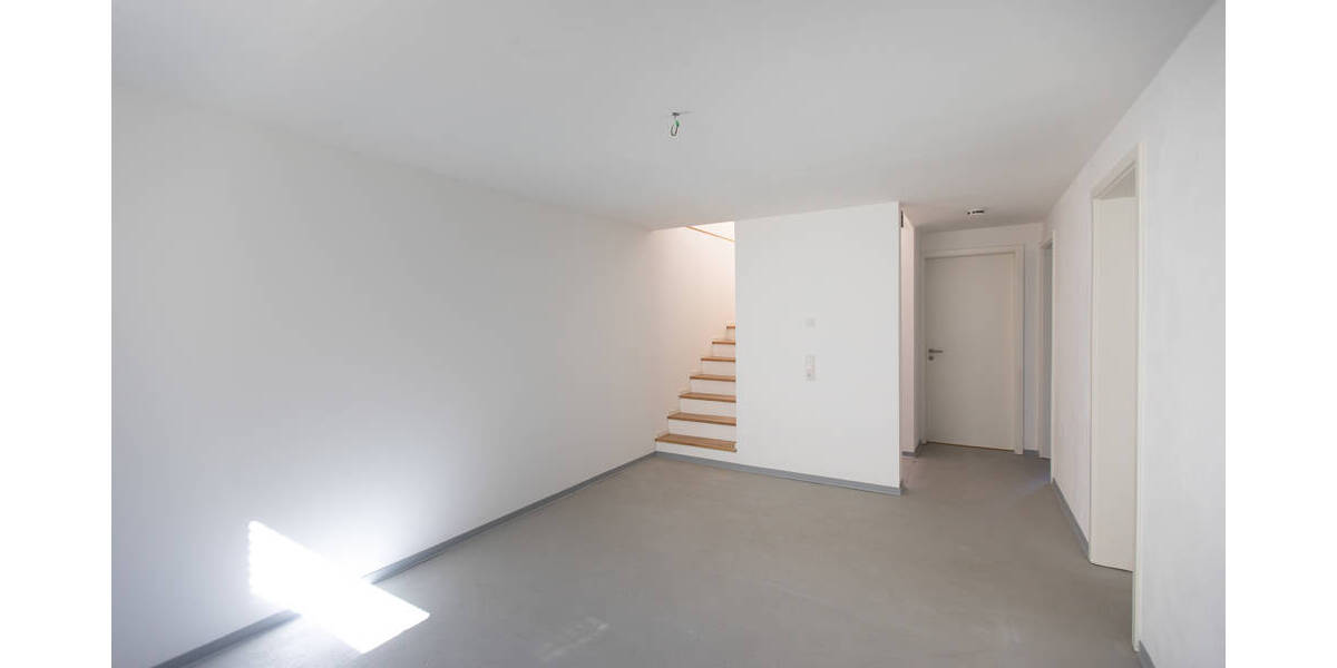 Reihenmittelhaus Bad Homburg Gonzenheim - 6 Zimmer, 169 m&sup2;, 1.065.000&euro; | Angebot:26513280