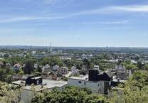 Schön geschnittene 3-Zimmer-Eigentumswohnung mit atemberaubenden Weitblick