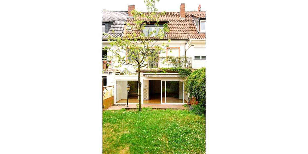Einfamilienhaus Frankfurt am Main Bockenheim - 6 Zimmer, 160 m&sup2;, 2.550&euro; | Angebot:26984893