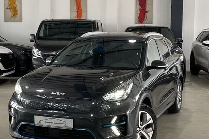 Kia Niro 26.602 km 25.880 € Frankfurt 60386