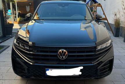 VW Touareg 9.900 km 74.990 € wiesbaden 65205