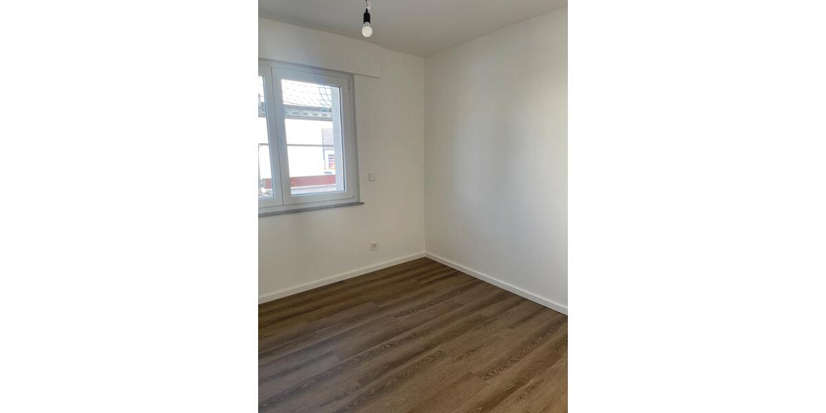Maisonettenwohnung Heusenstamm - 4.5 Zimmer, 130 m&sup2;, 2.150&euro; | Angebot:26447833