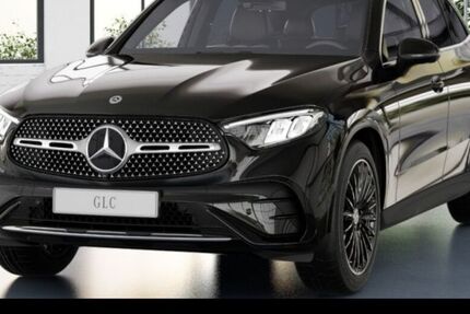 Mercedes-Benz GLC 300 9.900 km 64.490 &euro; Frankfurt 60488