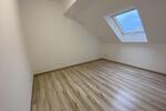 Dachgeschoßwohnung Frankfurt am Main Niederrad - 4 Zimmer, 133 m&sup2;, 2.100&euro; | Angebot:26505068