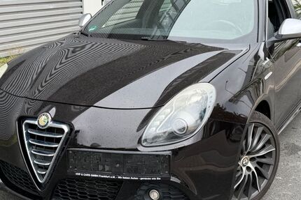 Alfa Romeo Giulietta 135.000 km 5.333 &euro; Frankfurt am Main 65933