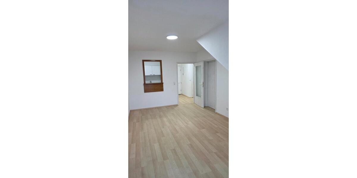 Dachgeschoßwohnung Bad Vilbel - 2 Zimmer, 43 m&sup2;, 244.000&euro; | Angebot:26014315