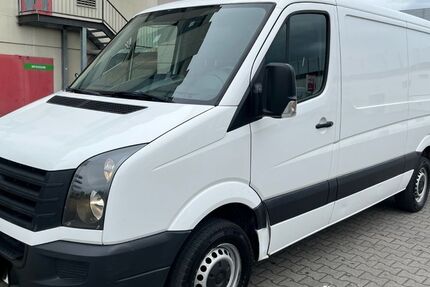 VW Crafter 89.000 km 14.490 € Frankfurt am Main 65933