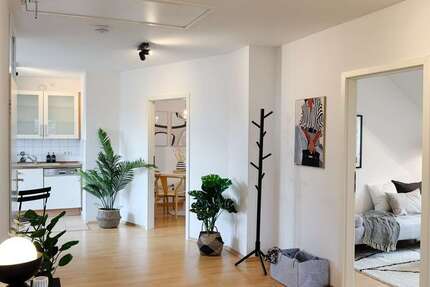 Wohnung zum Kaufen in Frankfurt am Main 395.000 € 81 m² 4 zimmer