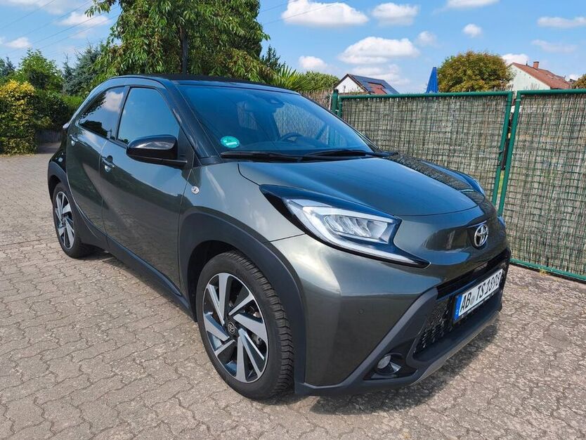 Aygo (X)
