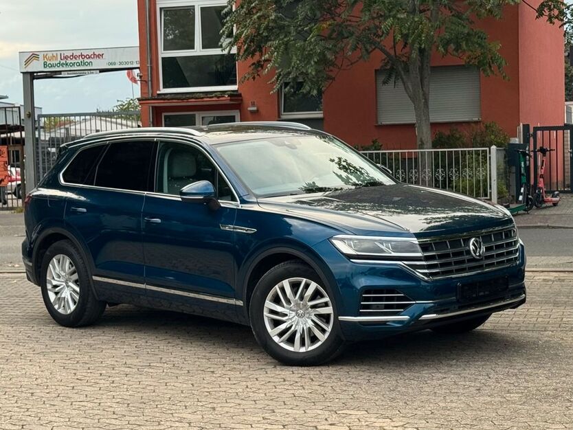 VW Touareg 155.700 km 39.900 € Frankfurt am Main 65933