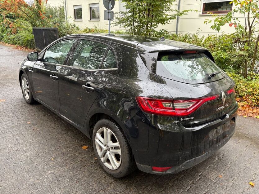 Renault Megane 180.255 km 8.330 € Frankfurt am Main 60389
