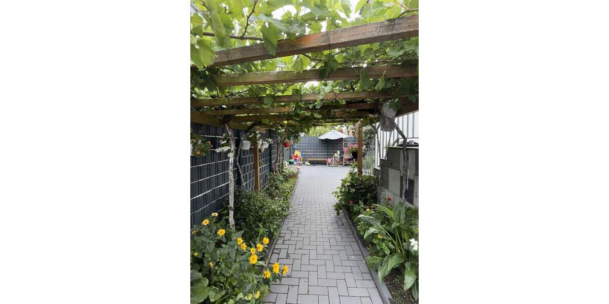 Ihr neues Zuhause in Offenbach eine DHH - mit Garten und Platz zum Entfalten für die Familie 4 zimmer