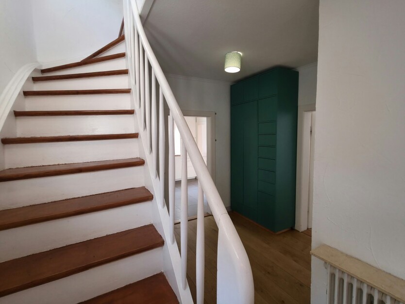 *Für die kleine Familie! Idyllisches Einfamilienhaus mit Atelier in begehrter Wohnlage von Hanau* 5 zimmer