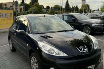 Peugeot 206 111.000 km 3.100 € seligenstadt 63500