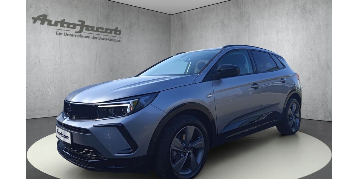 Opel Grandland (X) 7.520 km 24.950 &euro; Rüsselsheim 65428