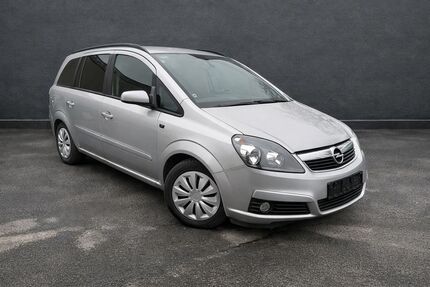 Opel Zafira 229.000 km 1.900 &euro; FRANKFURT 65933